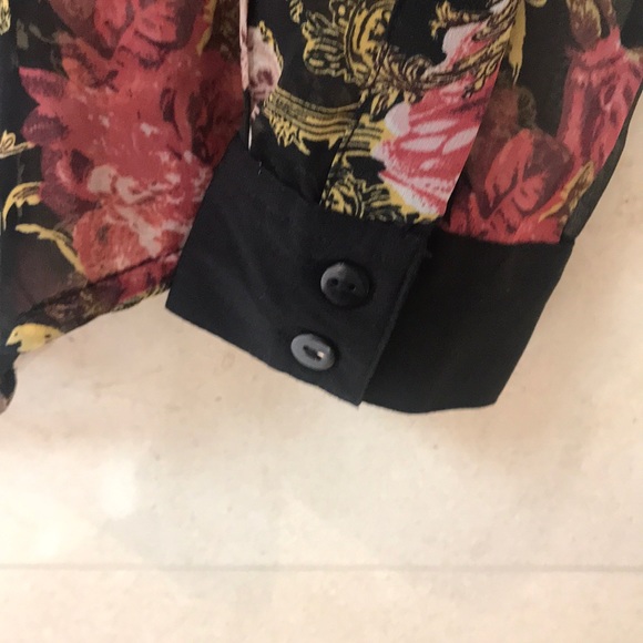 FALL FLORAL MOODY BLOUSE - Picture 7 of 9